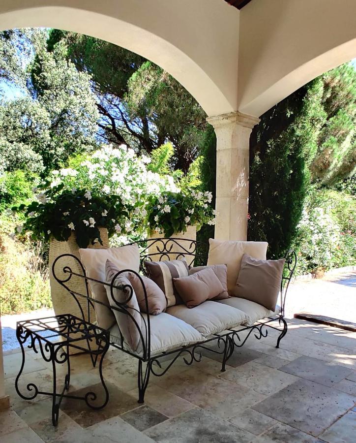 Maison Prestige Saint Tropez By Roberto Geissini Grimaud Ngoại thất bức ảnh