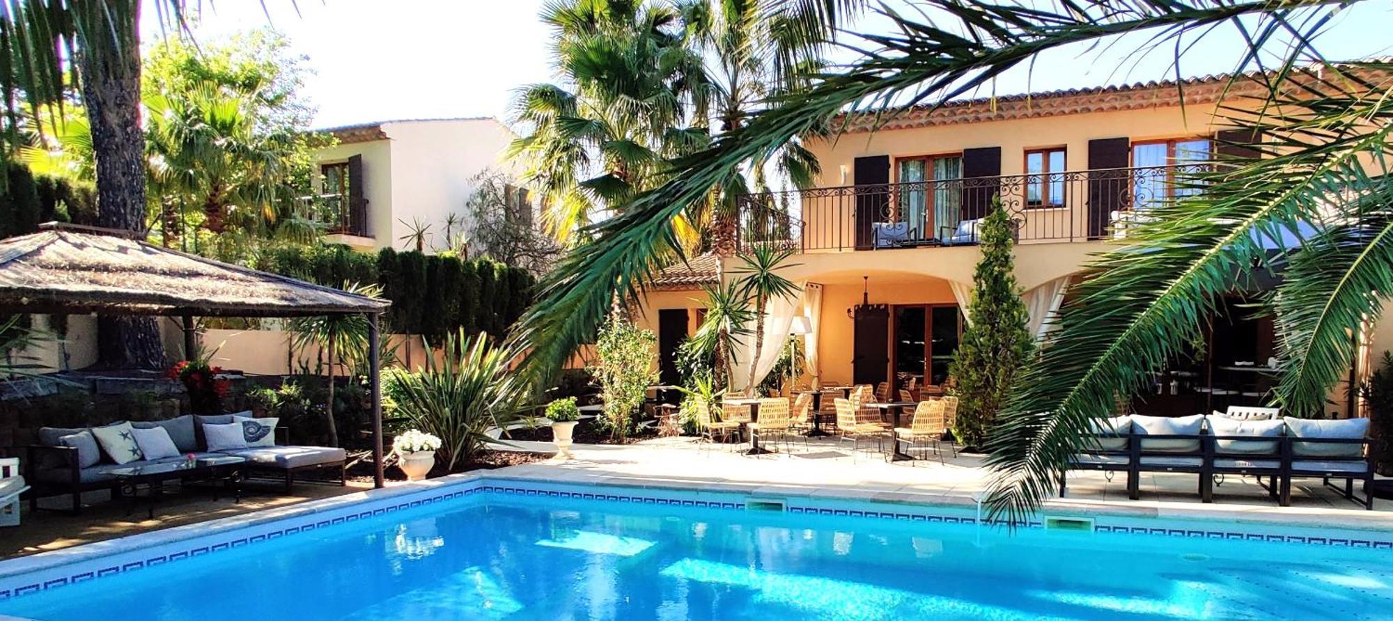 Maison Prestige Saint Tropez By Roberto Geissini Grimaud Ngoại thất bức ảnh
