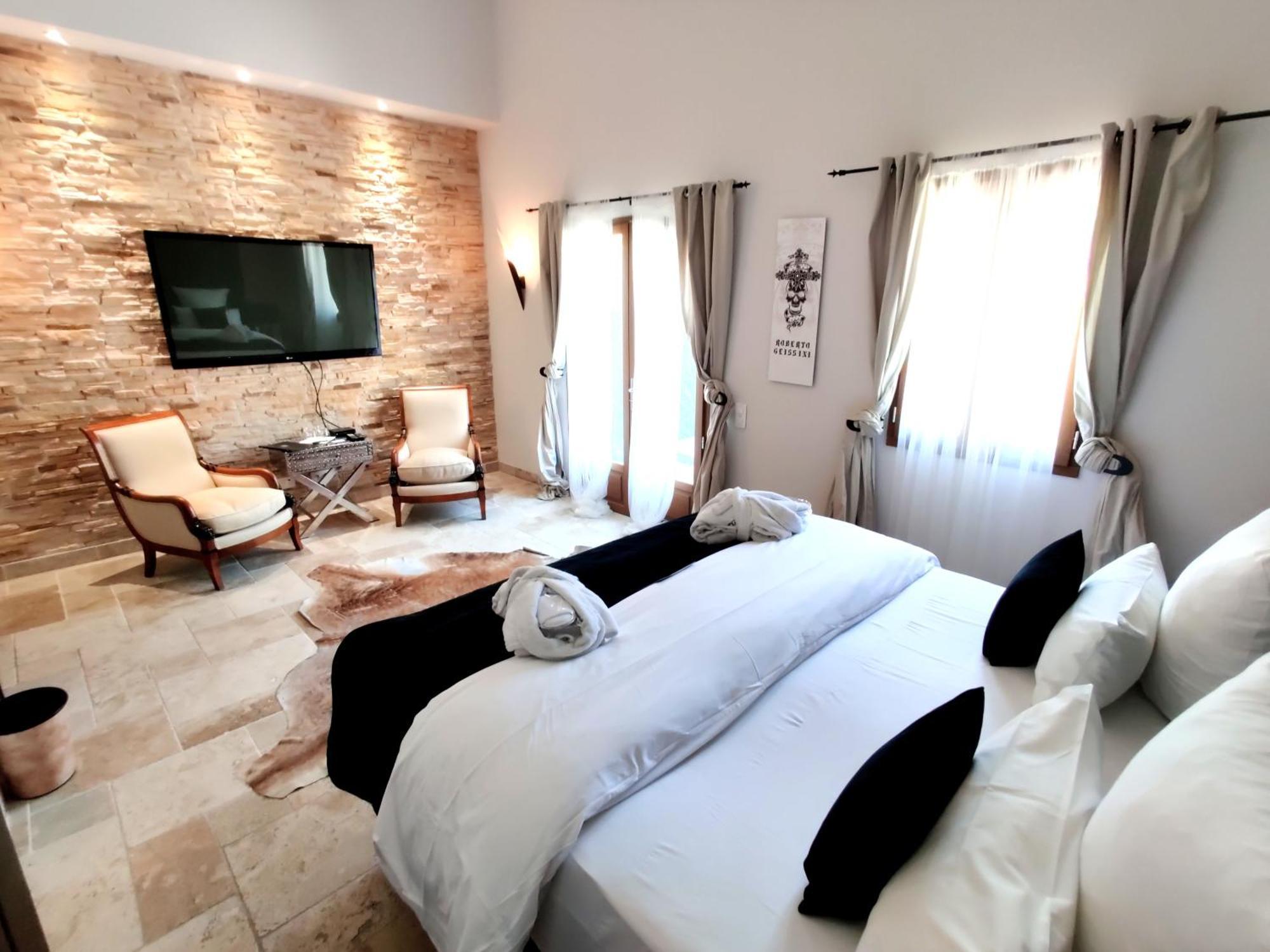 Maison Prestige Saint Tropez By Roberto Geissini Grimaud Ngoại thất bức ảnh