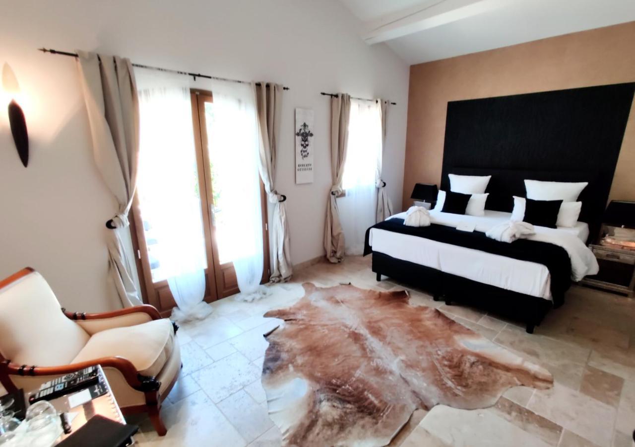Maison Prestige Saint Tropez By Roberto Geissini Grimaud Ngoại thất bức ảnh
